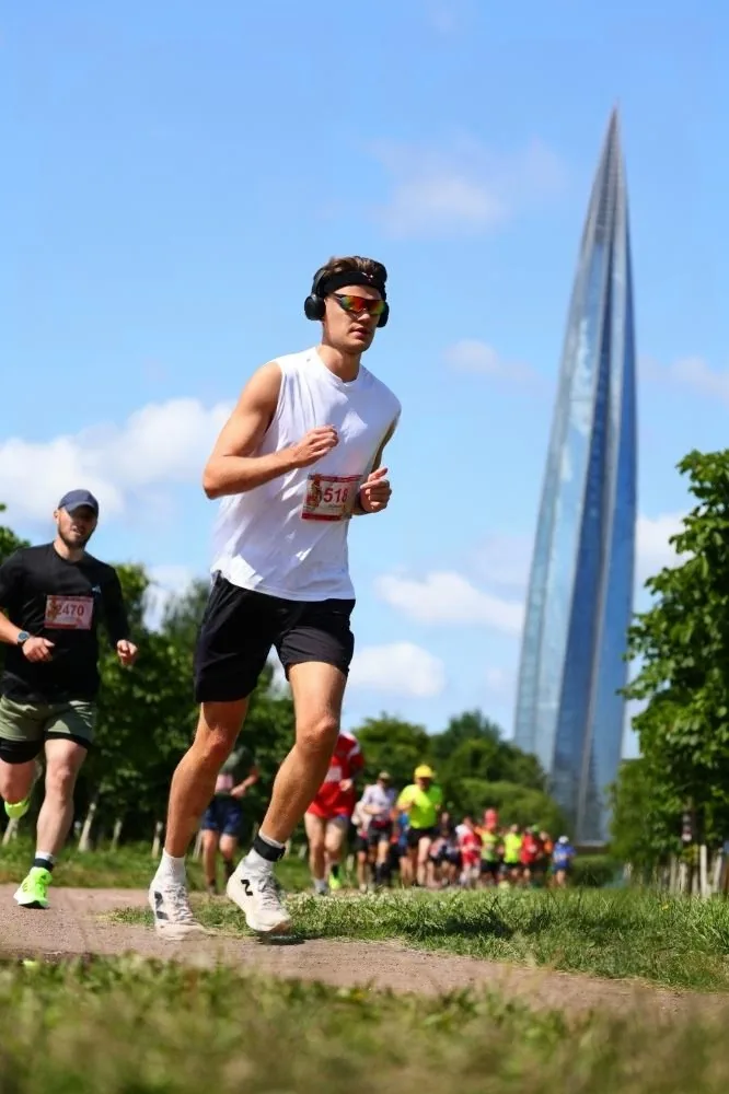 Roman Bezaev, the maker of Pacero, during a race